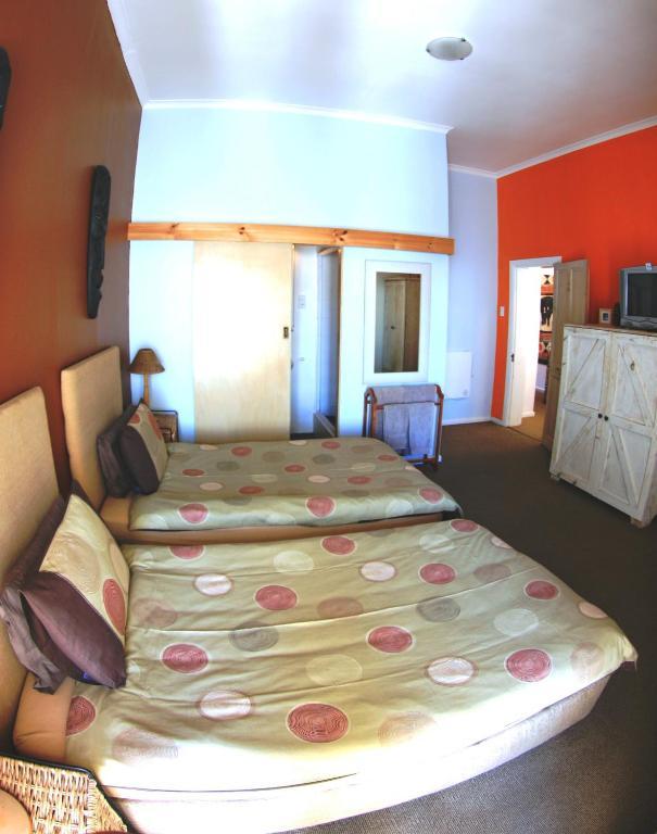 House On The Hill Hostel เคปทาวน์ ห้อง รูปภาพ